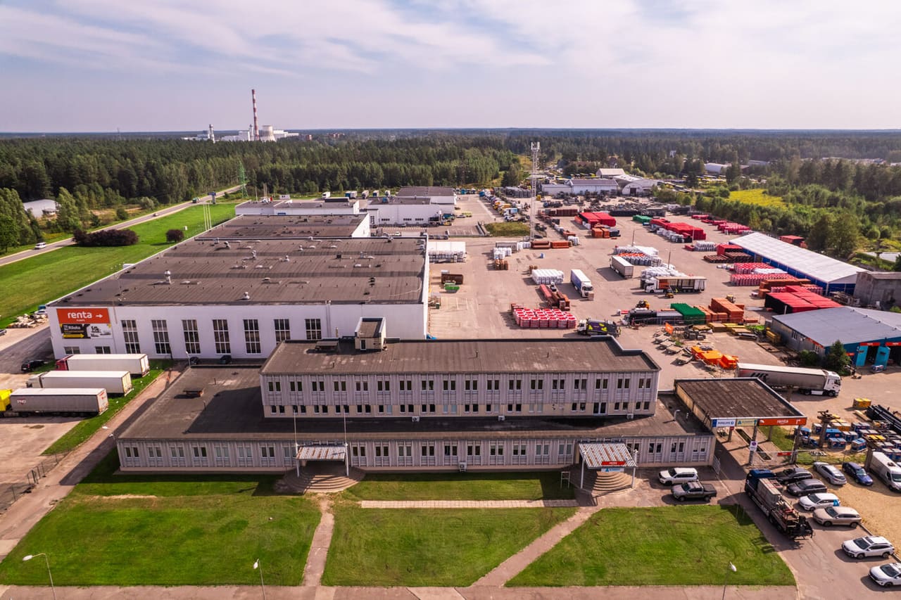 Warehouse units at the park