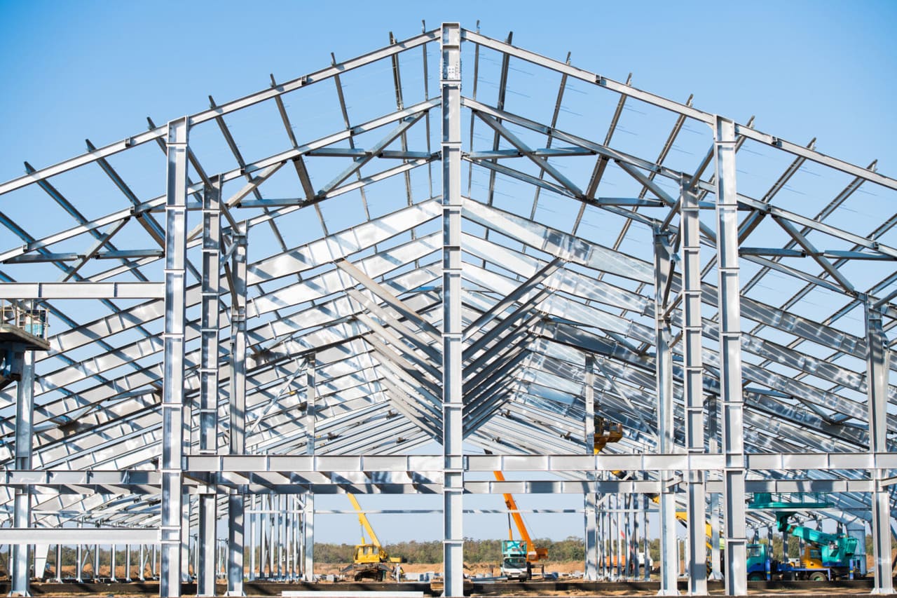 Modular steel-frame construction on site